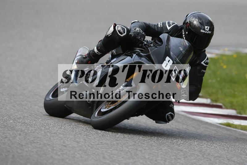 /Archiv-2025/53 16.09.2025 Track Day Domi Aegerter ADR/Gruppe rot/85